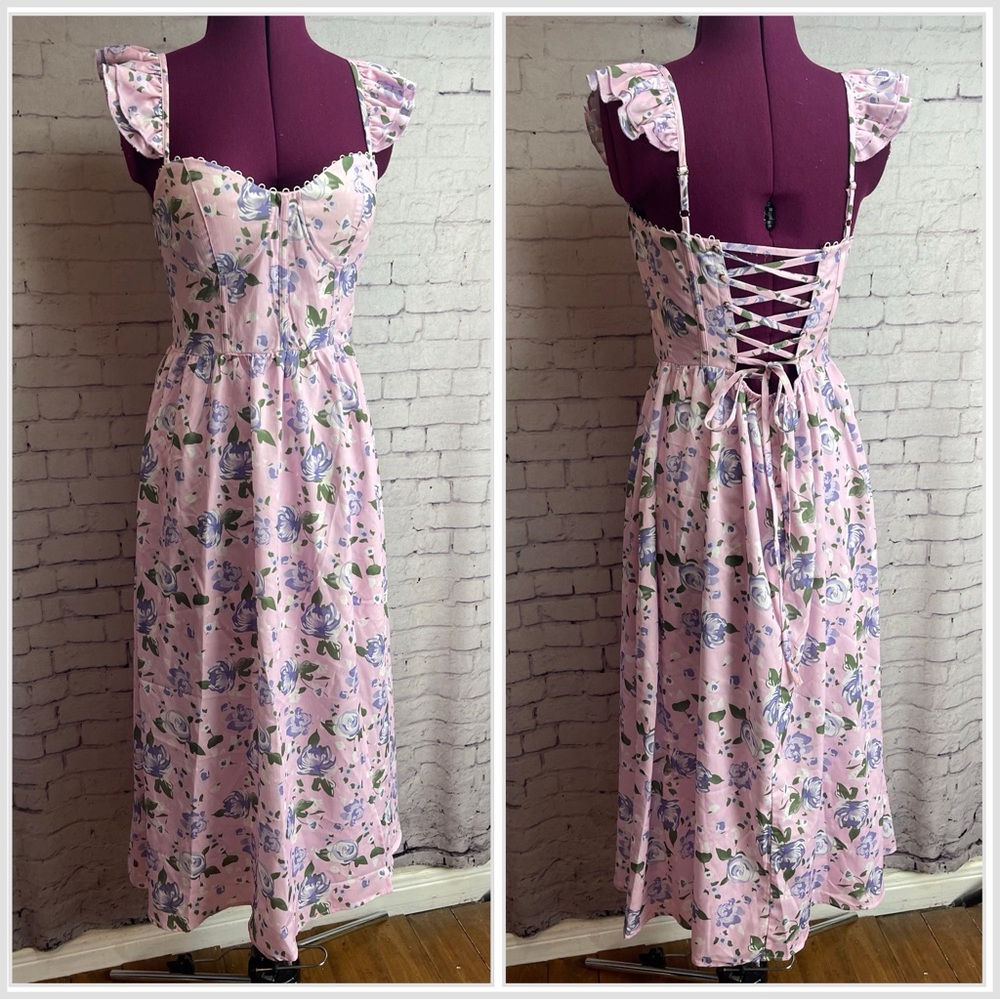 JardinVue size medium wedelia dress pink with purple flowers